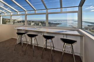 Panoramic Views and Complete Privacy - Christchurch - 9