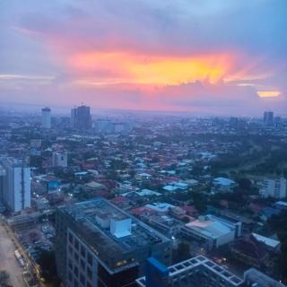 Luxurious 2-BR, 2-BA, 34th Floor, 38 Park Avenue Condominium - Cebú - 2