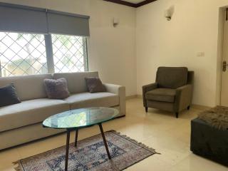 Townhouse Room in a Quiet Neighborhood - Rāmkot - 4