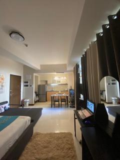 J&G Condotel - Manila - 0