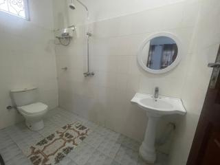 Blue Habeba Nungwi - 6