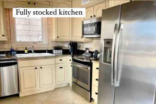 Be A Nomad - Oceanviews Bottom and Steps to the Beach - 4