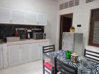 2 Bedroom house in Colombo 9 - 6