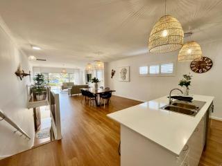 Jo Sea - New build, Luxury in Vincentia with Ocean Views - Vincentia - 4