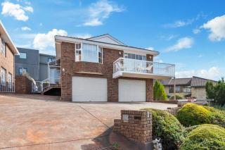 Luxury Sandy Bay Living River Views Free Parking - 1