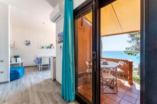 Casa Turchese, Sea View Beachfront - Santa Margherita di Pula - 9