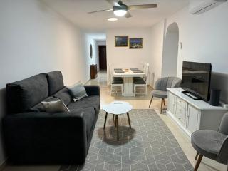 Nuevo Acapulco - Fuengirola - 1
