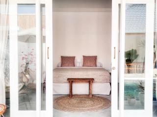 2 Bedroom Villa Coco Sayang Umalas Berawa - 6