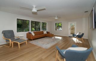 Slow MOcean Beach Oasis ~ Minutes to the Beach - New Smyrna Beach - 6
