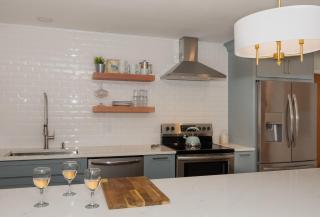 Slow MOcean Beach Oasis ~ Minutes to the Beach - New Smyrna Beach - 1
