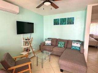 Ocean Breeze Condo - Coco - 5