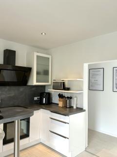 Exklusive Altbauwohnung mit Whirlpool und Küche - Limburg an der Lahn - 2