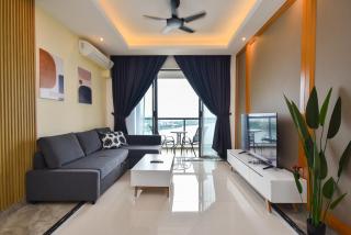 R&F Princess Cove by Nest Home - 1