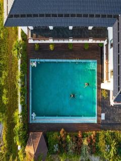 Villa 5 phòng ngủ víp - Tuần Châu - Sát biển - Ha Long - 1