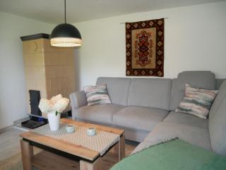 Ferienhaus Juule in ruhiger Lage, Terrasse, WLAN - Krummin - 3