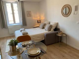 Charmant studio centre Apt au calme - Apt - 0