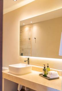 DosSantas Wellness & Jungle Retreat by BT Homes - Tulum - 4