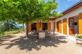 Gite des ifs piscine, jacuzzi dans le Beaujolais - - 4