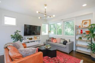 Stylish Home for 12 8th Ave South 6 Beds - Nashville - 0