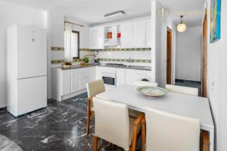 Charming Stay, Big Terrace, 2 Min to Beach & Sea View - 7
