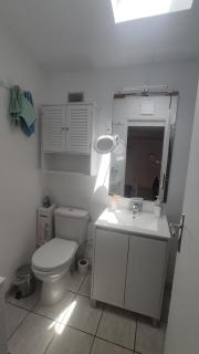 appart studio-F1 Montpellier de Medillan -Royan 38 euros la nuit - Montpellier-de-Médillan - 2