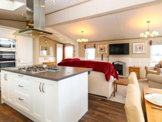 Lodge 26, Fishing Lakes - Stowmarket - 4