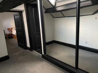 Mellor Hall Loft - unique apartment in historic property - Stockport - 8