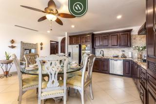 Great House with Private Balcony - Ocean View - Cabo San Lucas - 7