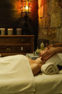 Rouge Hotel International - 5