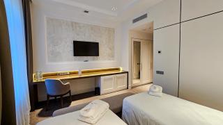 Grand Tien Shan Hotel - 4