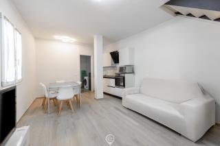 White Magnolia Apt - Oristano - 0