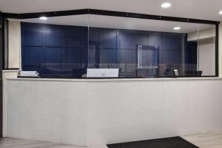 Travelodge by Wyndham Manhasset - 6