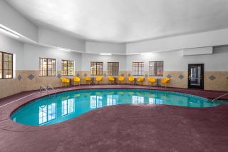 La Quinta by Wyndham Woodward - 2