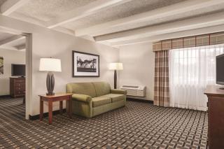 Country Inn & Suites by Radisson, Woodbury, MN - Woodbury - 1