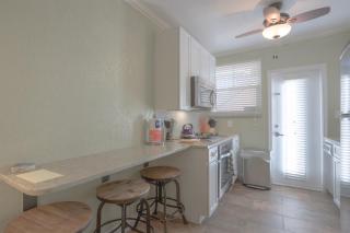 Clearwater Beach Suites #105 - 3