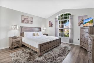 Stunning Home Near Disney World - Orlando - 6