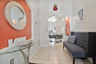 Stunning Home Near Disney World - Orlando - 4