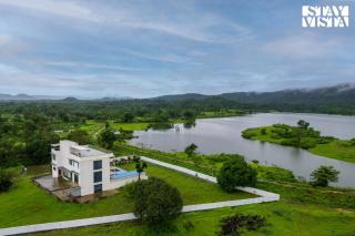 StayVista at Nilaya By The Lake with Infinity Pool - Jambhulpāda - 7
