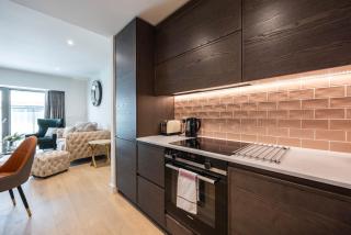Executive One Bed by Austin David - 3