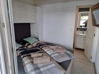 Mobile Home Kowatsch mit traumhaften Meerblick - Pakoštane - 3