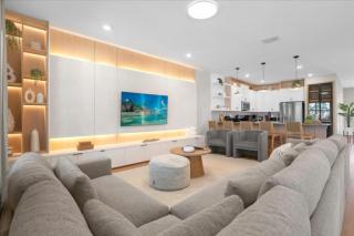9 Bedrooms- 5 Bathrooms- Champions Gate 9013St - Davenport - 3