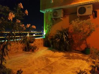 Alampat Nest By The Lake - Udaipur - 2