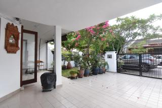 A Chic & Spacious 4BR Home for Family Getaways - Kuala Lumpur - 9