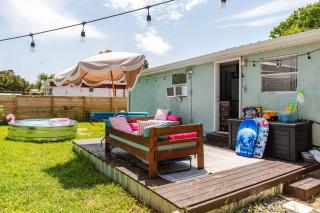 Fun-filled home with pool, near beach, pets welcome! - Panama City Beach - 5