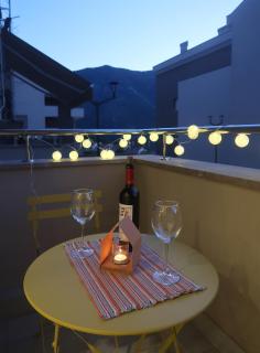 Cozy nest, 350m to Beach, Free Parking, Wi-Fi - 1