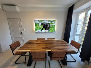 Appartement 3P dans Maison Bourgeoise - 6 personnes - Vue Mer - Parking - Cannes - 3