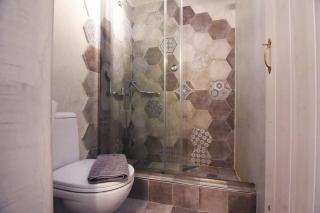 Calderimi, a cosy,warm and renovated house in Fira - 2