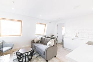 Budget 1 Bed Top Floor Apartment in Ipswich - Ipswich - 8