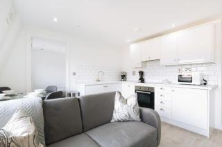 Budget 1 Bed Top Floor Apartment in Ipswich - 1
