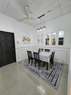 Ruhani Homestay 1 KB - 3 Bedroom Fully Airconditioned - 6